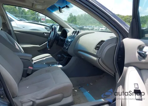 2010 Nissan Altima 2.5 S z USA, uszkodzony, nr VIN 1N4AL2AP2AN489059